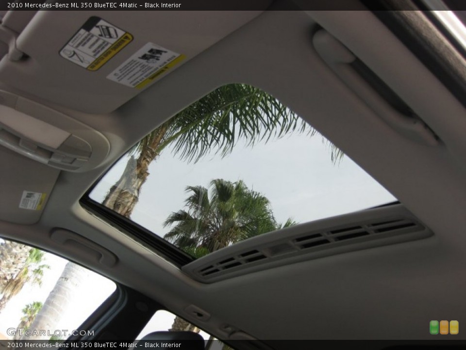 Black Interior Sunroof for the 2010 Mercedes-Benz ML 350 BlueTEC 4Matic #57011843