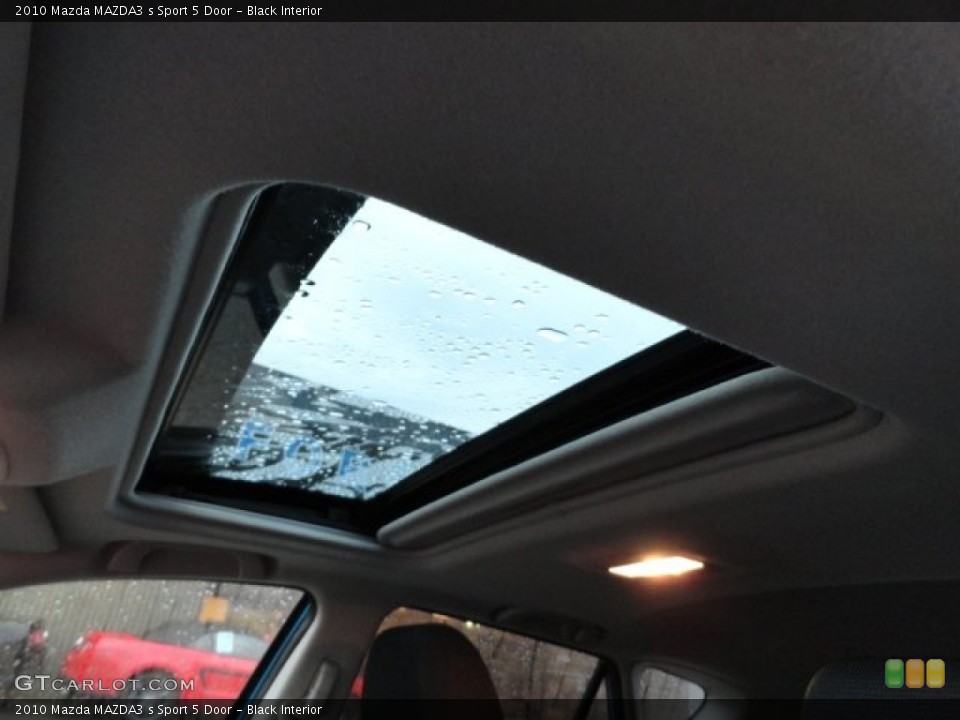 Black Interior Sunroof for the 2010 Mazda MAZDA3 s Sport 5 Door #57013712