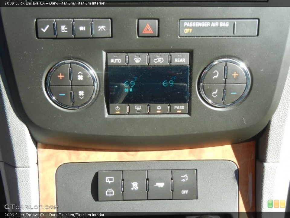 Dark Titanium/Titanium Interior Controls for the 2009 Buick Enclave CX #57019998