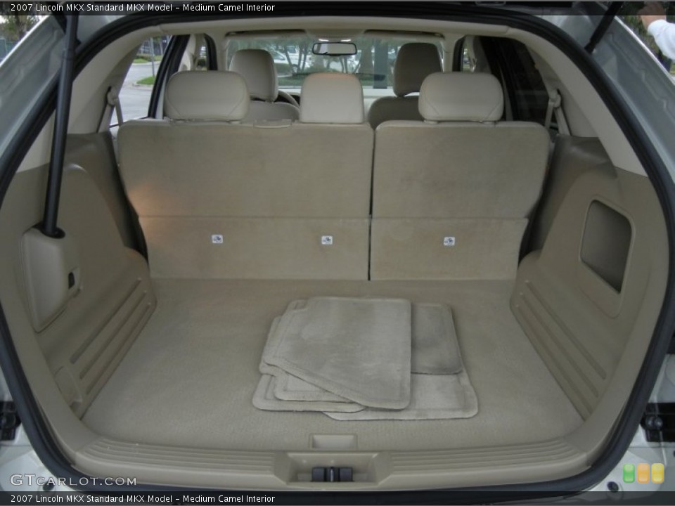 Medium Camel Interior Trunk for the 2007 Lincoln MKX  #57023276