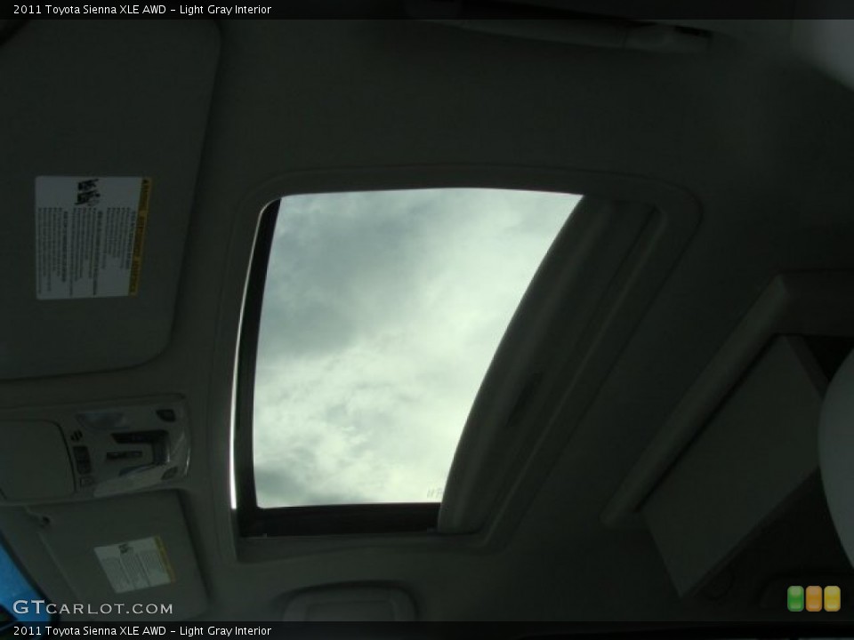 Light Gray Interior Sunroof for the 2011 Toyota Sienna XLE AWD #57023413