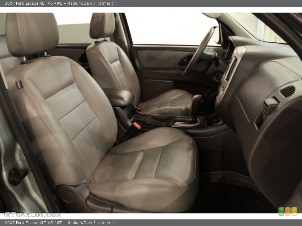 Medium/Dark Flint Interior Photo for the 2007 Ford Escape XLT V6 4WD #57028670
