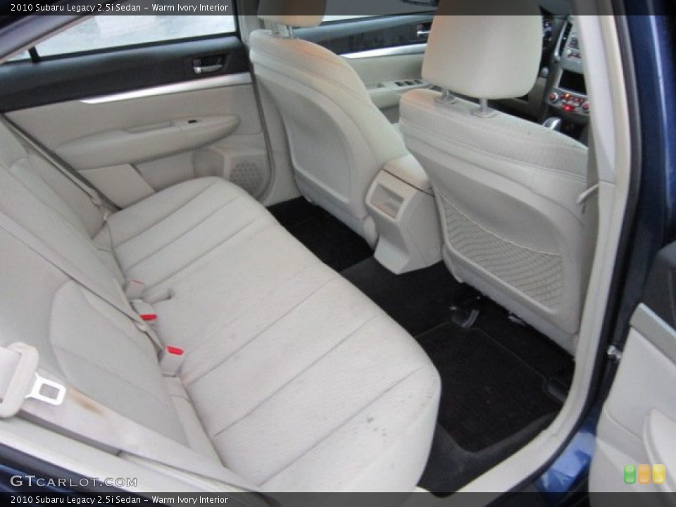Warm Ivory Interior Photo for the 2010 Subaru Legacy 2.5i Sedan #57040340