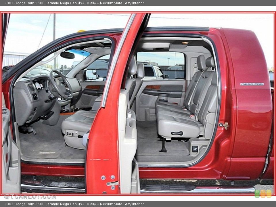 Medium Slate Gray Interior Photo for the 2007 Dodge Ram 3500 Laramie Mega Cab 4x4 Dually #57062936