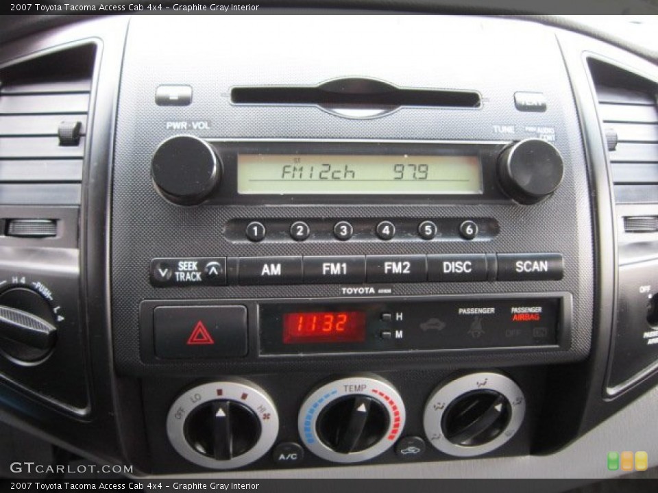 Graphite Gray Interior Controls for the 2007 Toyota Tacoma Access Cab 4x4 #57074060