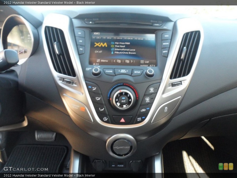 Black Interior Controls for the 2012 Hyundai Veloster  #57074237