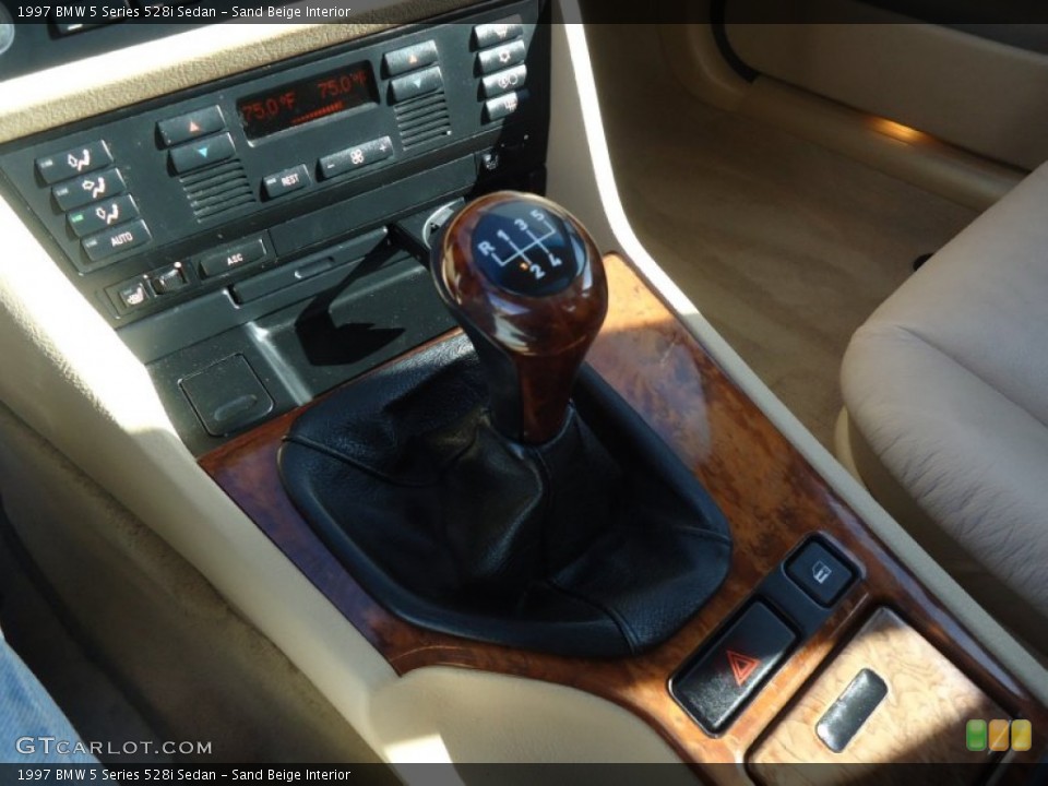 Sand Beige Interior Transmission for the 1997 BMW 5 Series 528i Sedan #57075770