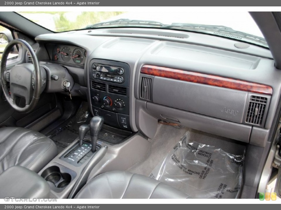 Agate Interior Dashboard for the 2000 Jeep Grand Cherokee Laredo 4x4 #57082493