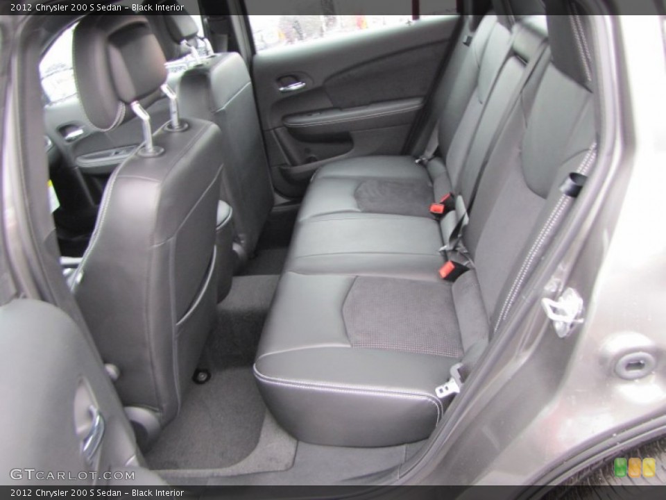 Black Interior Photo for the 2012 Chrysler 200 S Sedan #57088685