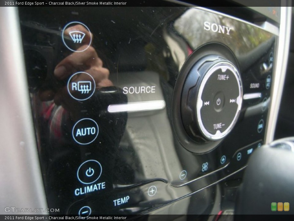 Charcoal Black/Silver Smoke Metallic Interior Controls for the 2011 Ford Edge Sport #57088769