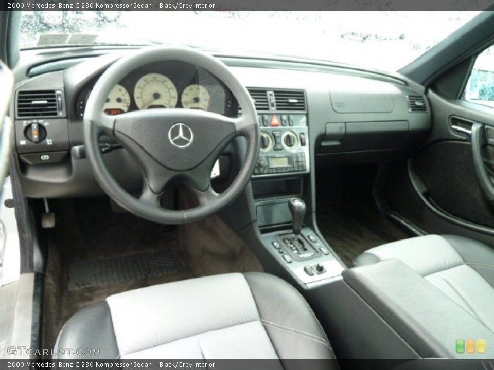 Black/Grey 2000 Mercedes-Benz C Interiors