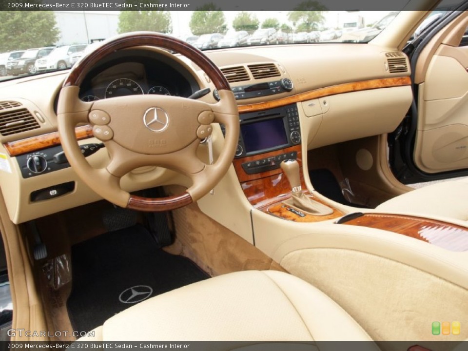 Cashmere Interior Dashboard for the 2009 Mercedes-Benz E 320 BlueTEC Sedan #57105291