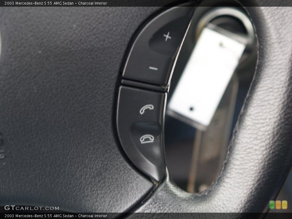 Charcoal Interior Controls for the 2003 Mercedes-Benz S 55 AMG Sedan #57113488
