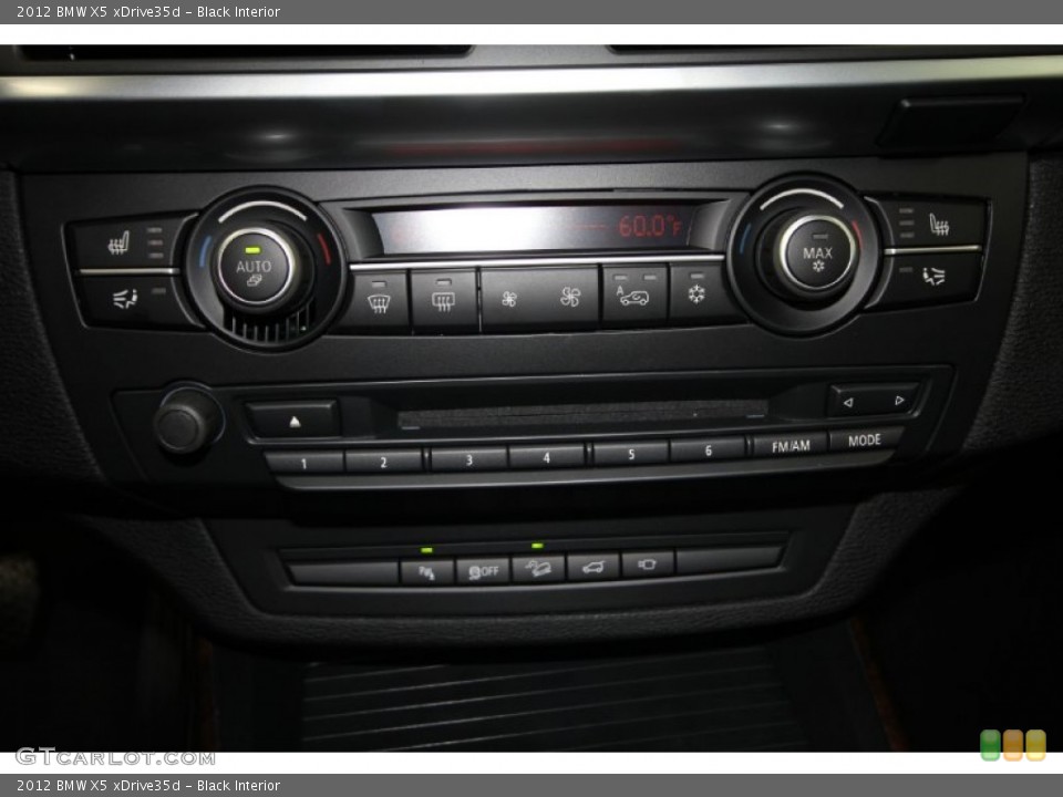 Black Interior Controls for the 2012 BMW X5 xDrive35d #57126319