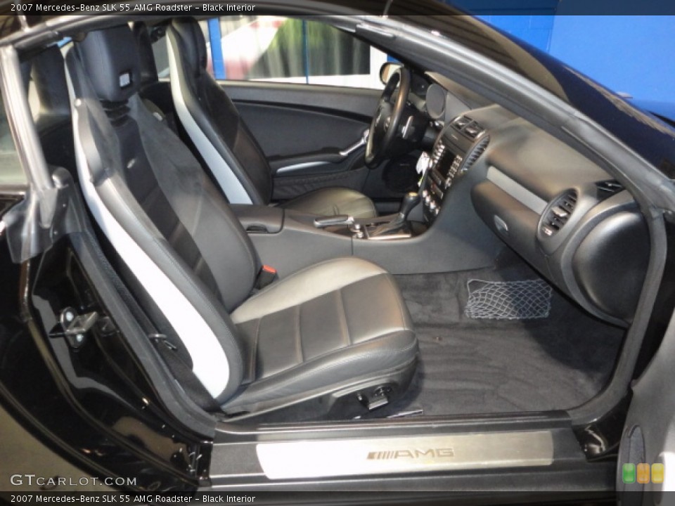 Black Interior Photo for the 2007 Mercedes-Benz SLK 55 AMG Roadster #57127381