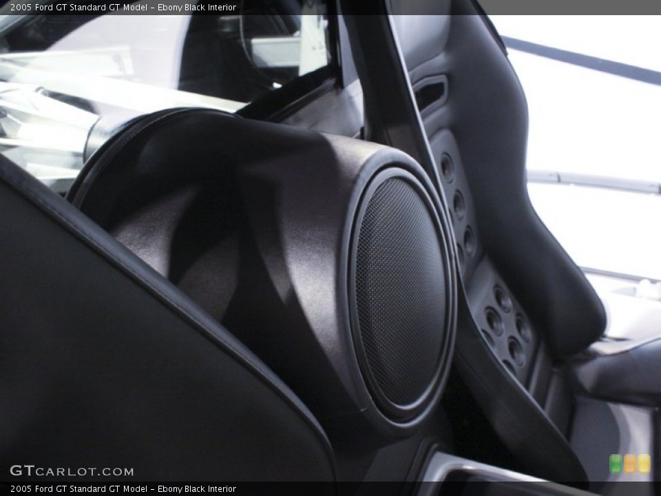 Ebony Black Interior Photo for the 2005 Ford GT  #57130435