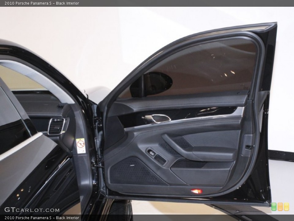 Black Interior Door Panel for the 2010 Porsche Panamera S #57135795