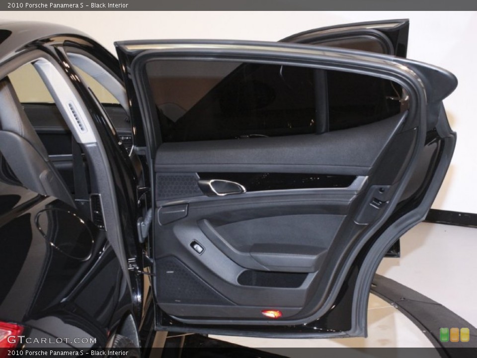 Black Interior Door Panel for the 2010 Porsche Panamera S #57135823