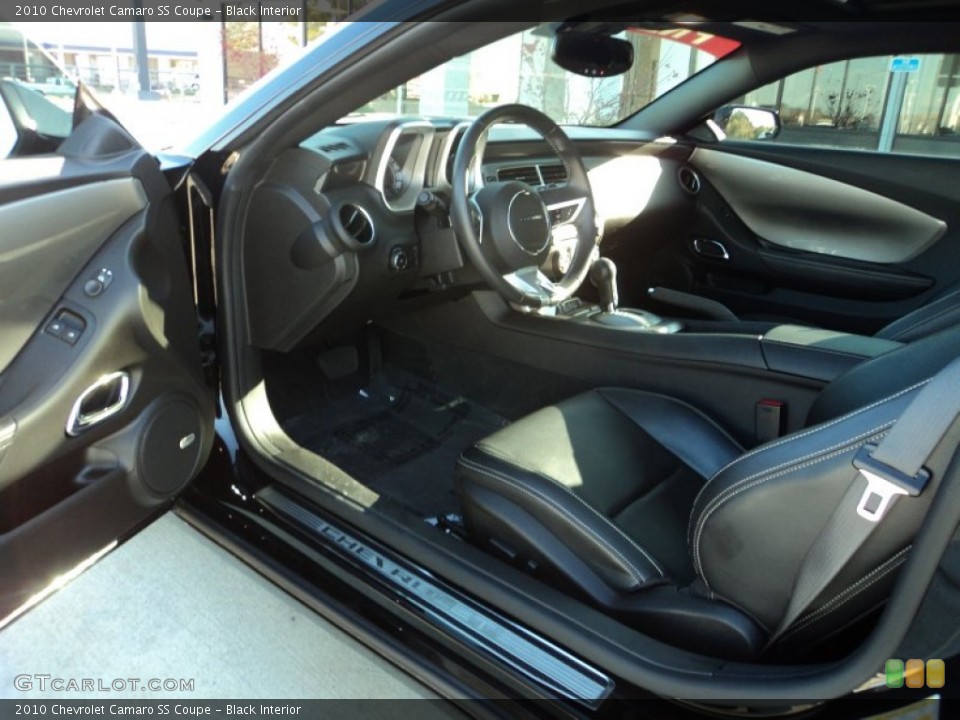 Black Interior Photo for the 2010 Chevrolet Camaro SS Coupe #57135895