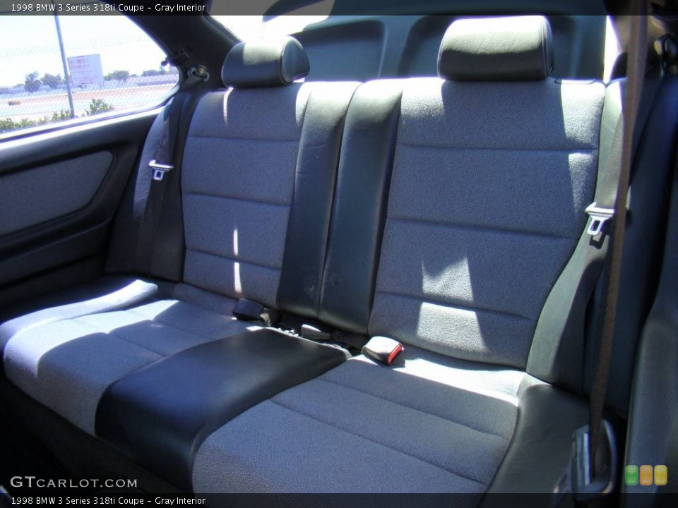 Gray Interior Photo for the 1998 BMW 3 Series 318ti Coupe #57150324