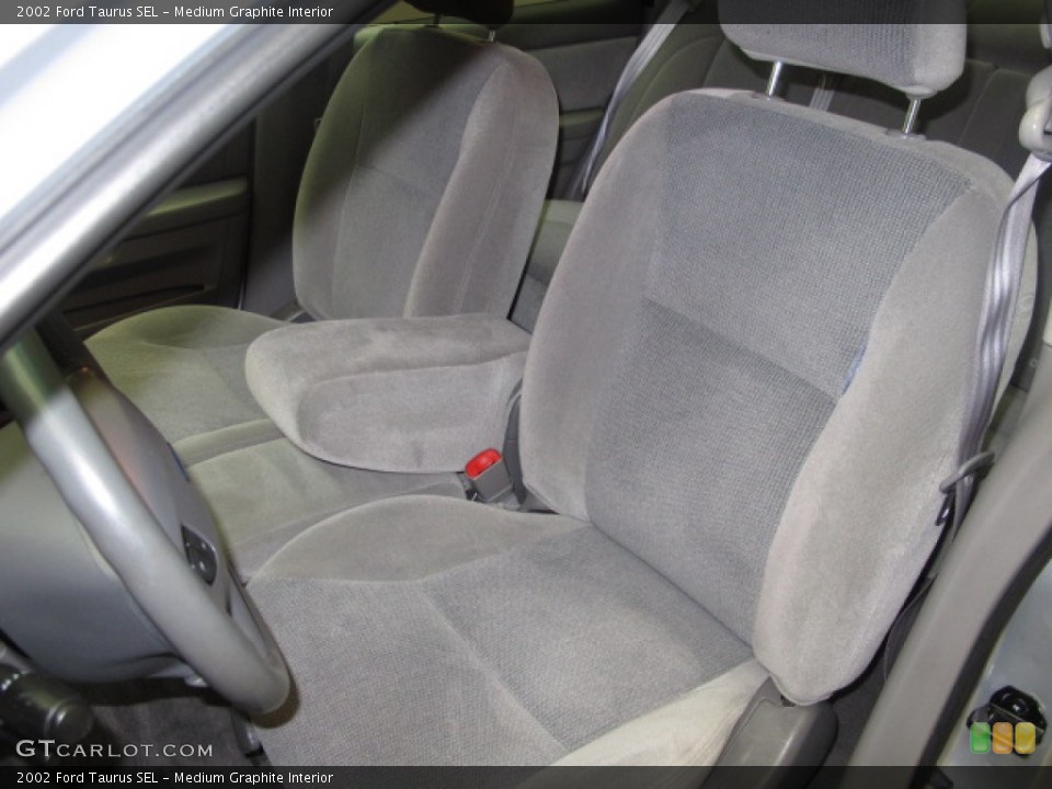 Medium Graphite Interior Photo for the 2002 Ford Taurus SEL #57150634