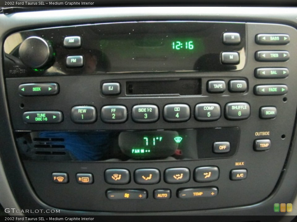 Medium Graphite Interior Audio System for the 2002 Ford Taurus SEL #57150748