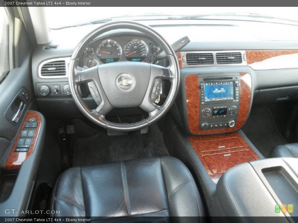 Ebony Interior Dashboard for the 2007 Chevrolet Tahoe LTZ 4x4 #57151234