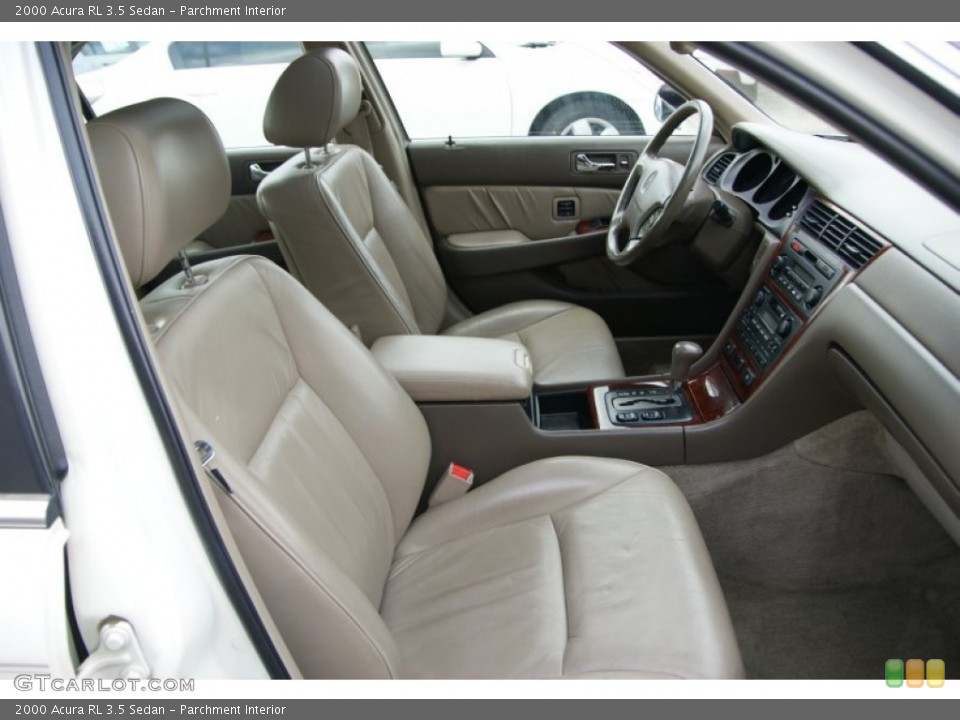 Parchment Interior Photo for the 2000 Acura RL 3.5 Sedan #57159643