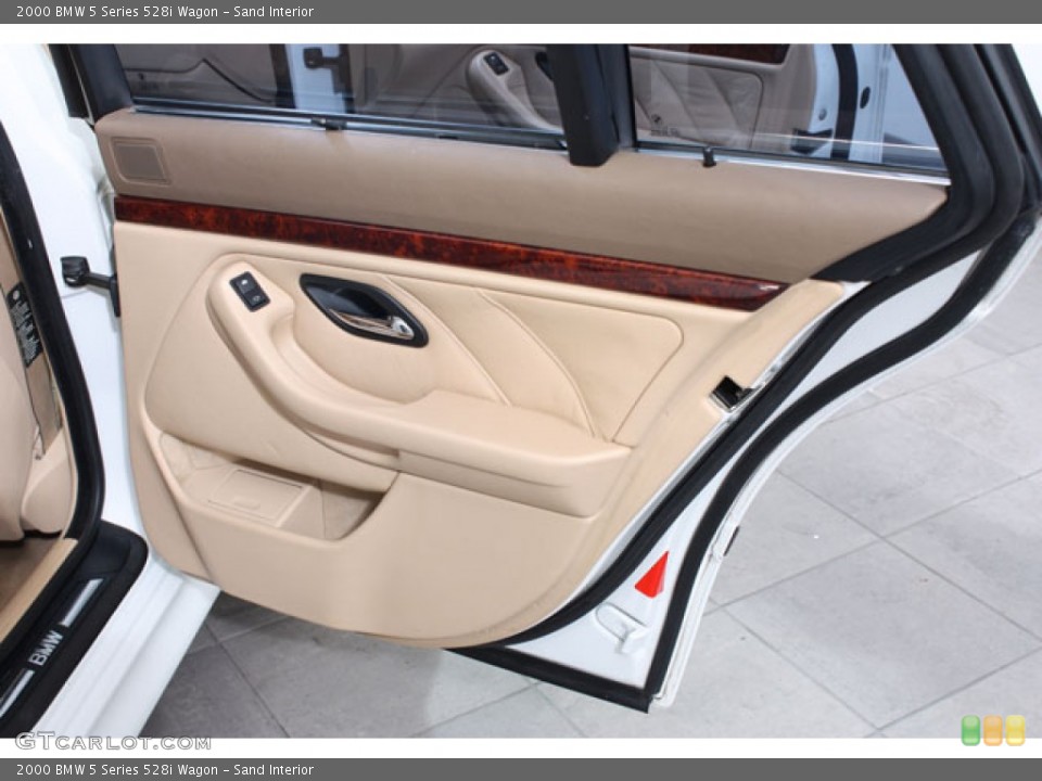 Sand Interior Door Panel for the 2000 BMW 5 Series 528i Wagon #57162719
