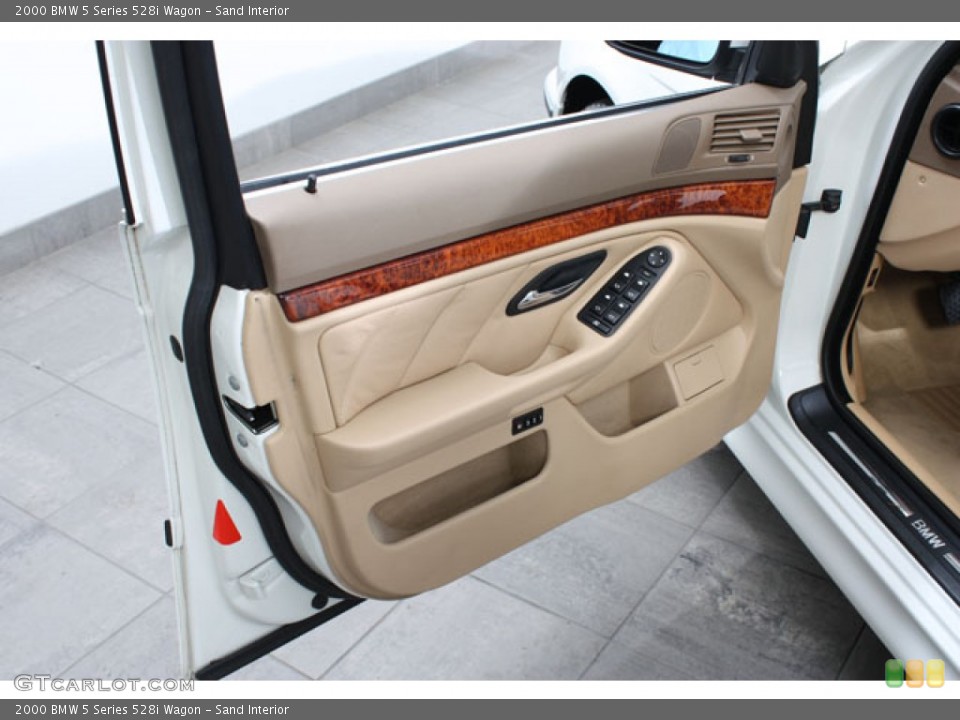 Sand Interior Door Panel for the 2000 BMW 5 Series 528i Wagon #57162737