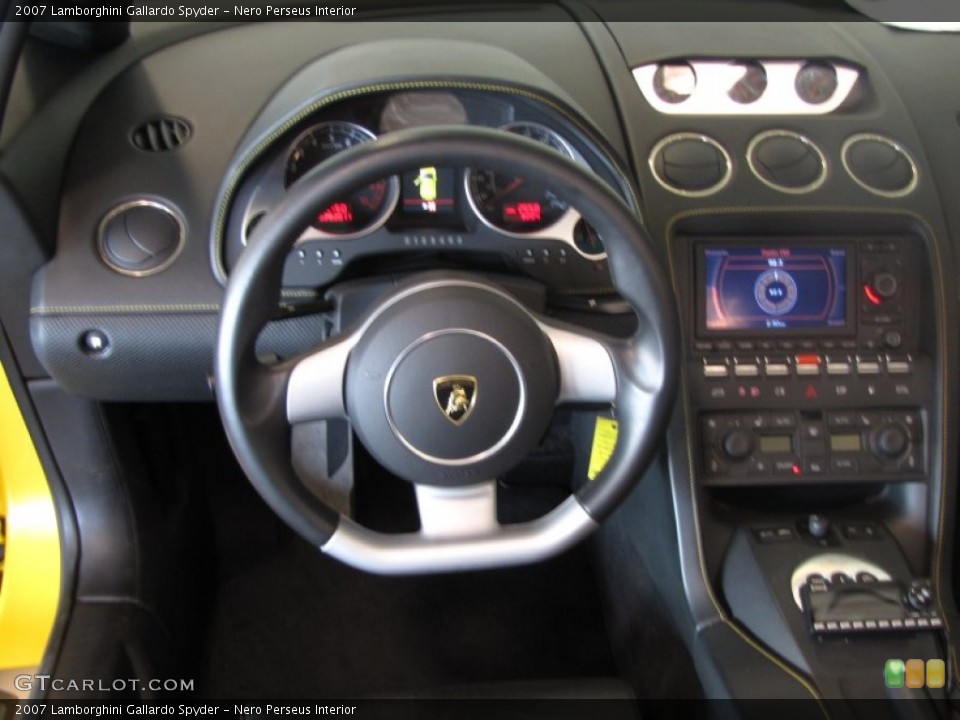 Nero Perseus Interior Dashboard for the 2007 Lamborghini Gallardo Spyder #57181039