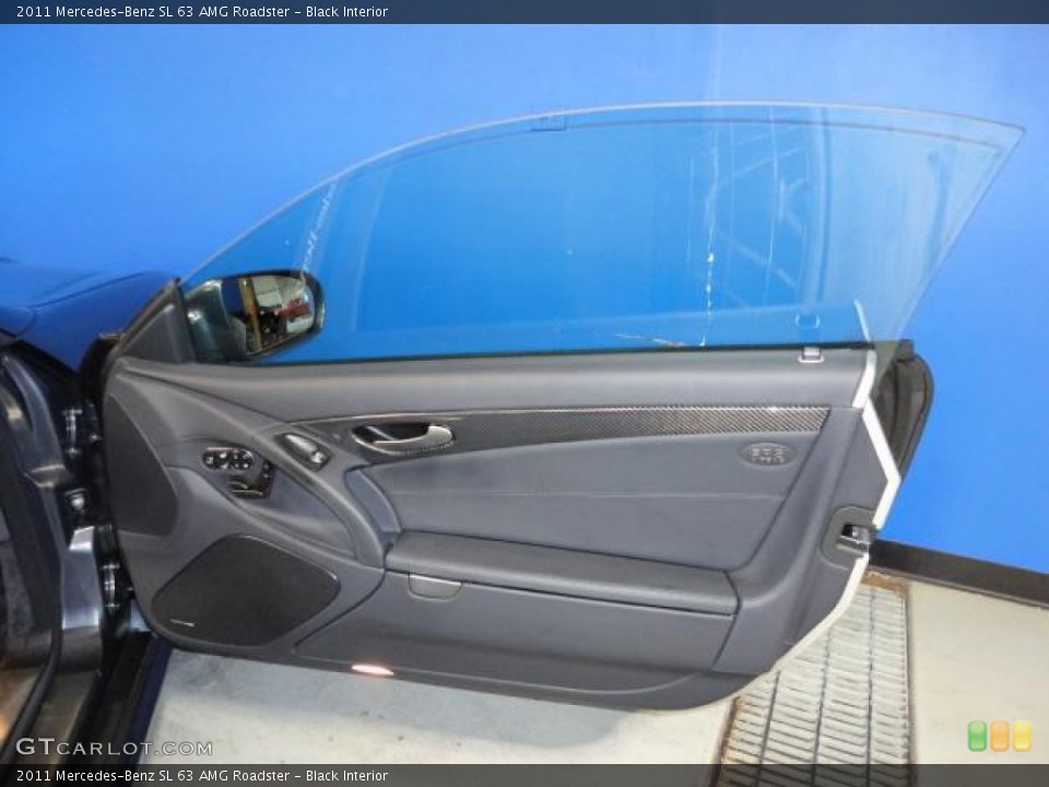 Black Interior Door Panel for the 2011 Mercedes-Benz SL 63 AMG Roadster #57183160