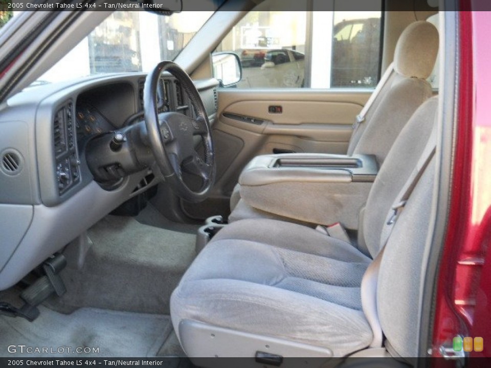 Tan/Neutral Interior Photo for the 2005 Chevrolet Tahoe LS 4x4 #57190905