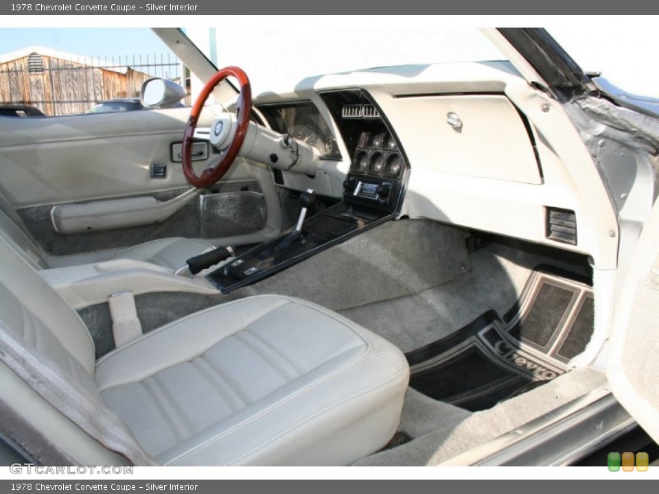 Silver Interior Photo for the 1978 Chevrolet Corvette Coupe #57193573