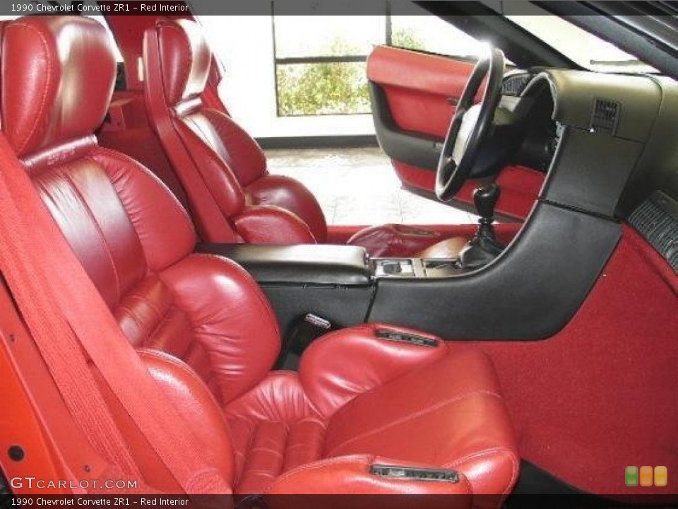 Red Interior Photo for the 1990 Chevrolet Corvette ZR1 #57193846
