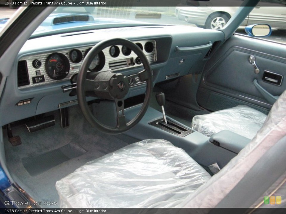 Light Blue Interior Photo for the 1978 Pontiac Firebird Trans Am Coupe #57214612