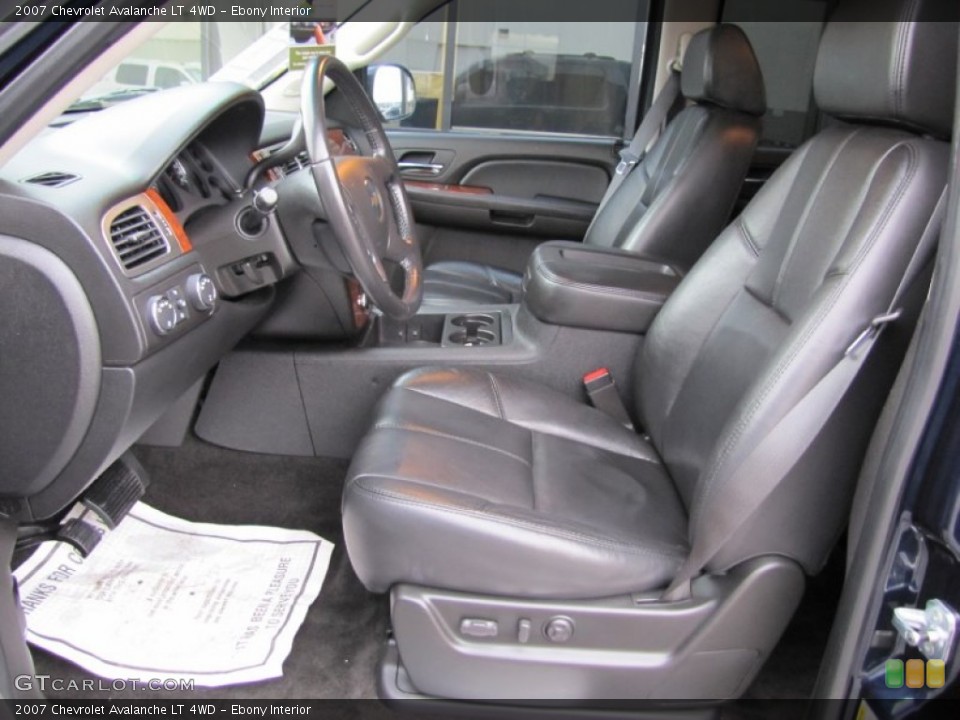 Ebony Interior Photo for the 2007 Chevrolet Avalanche LT 4WD #57221698