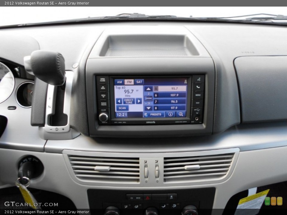 Aero Gray Interior Controls for the 2012 Volkswagen Routan SE #57234134