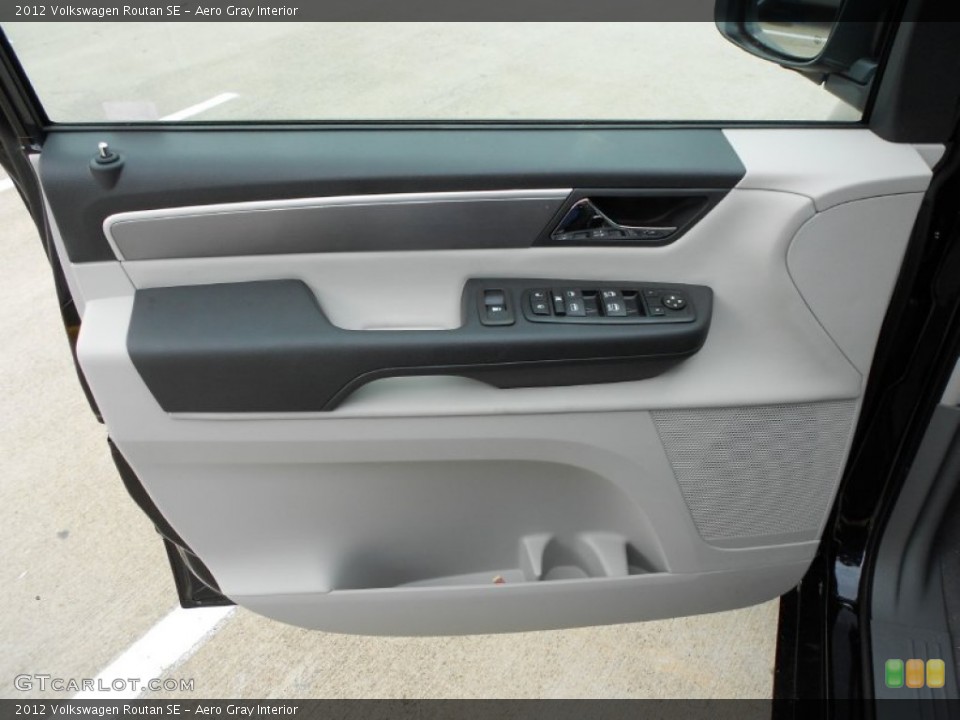 Aero Gray Interior Door Panel for the 2012 Volkswagen Routan SE #57234290