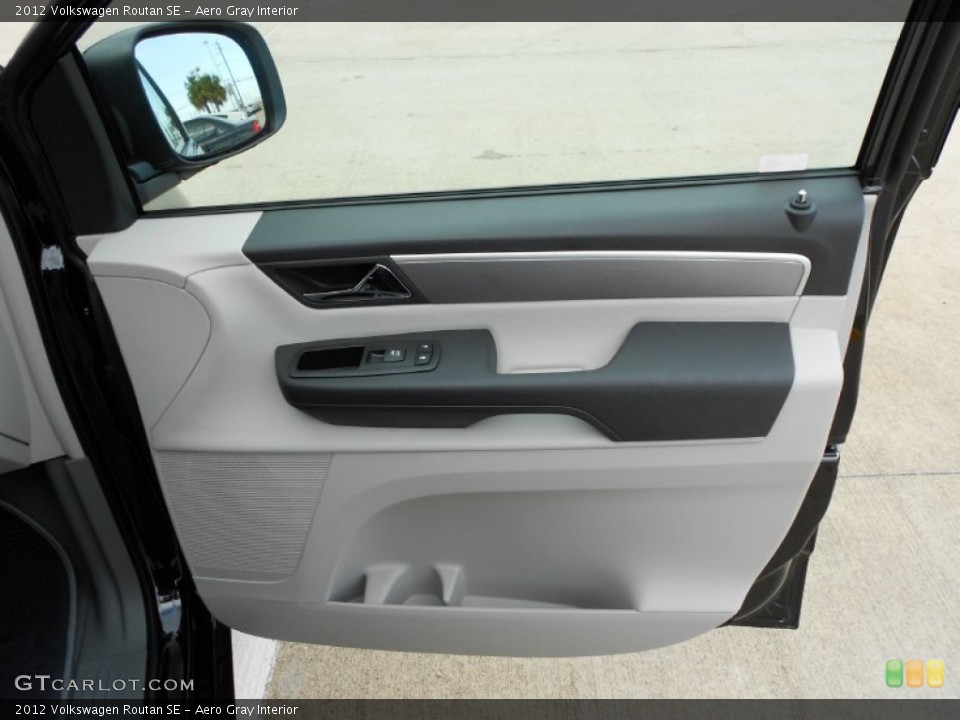 Aero Gray Interior Door Panel for the 2012 Volkswagen Routan SE #57234308
