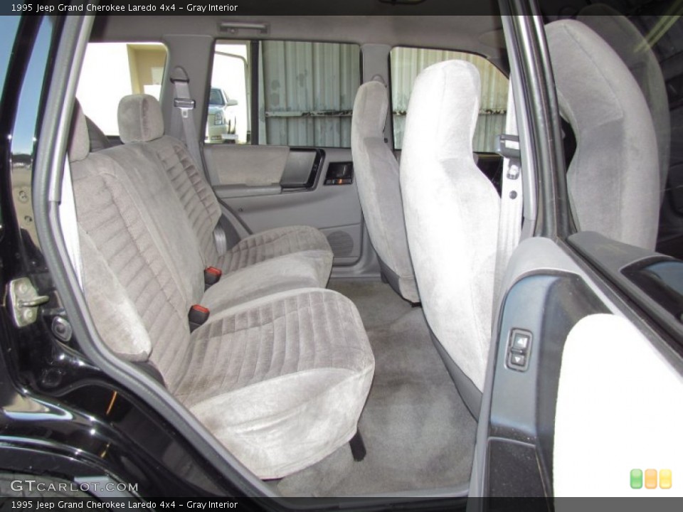 Gray Interior Photo for the 1995 Jeep Grand Cherokee Laredo 4x4 #57234623