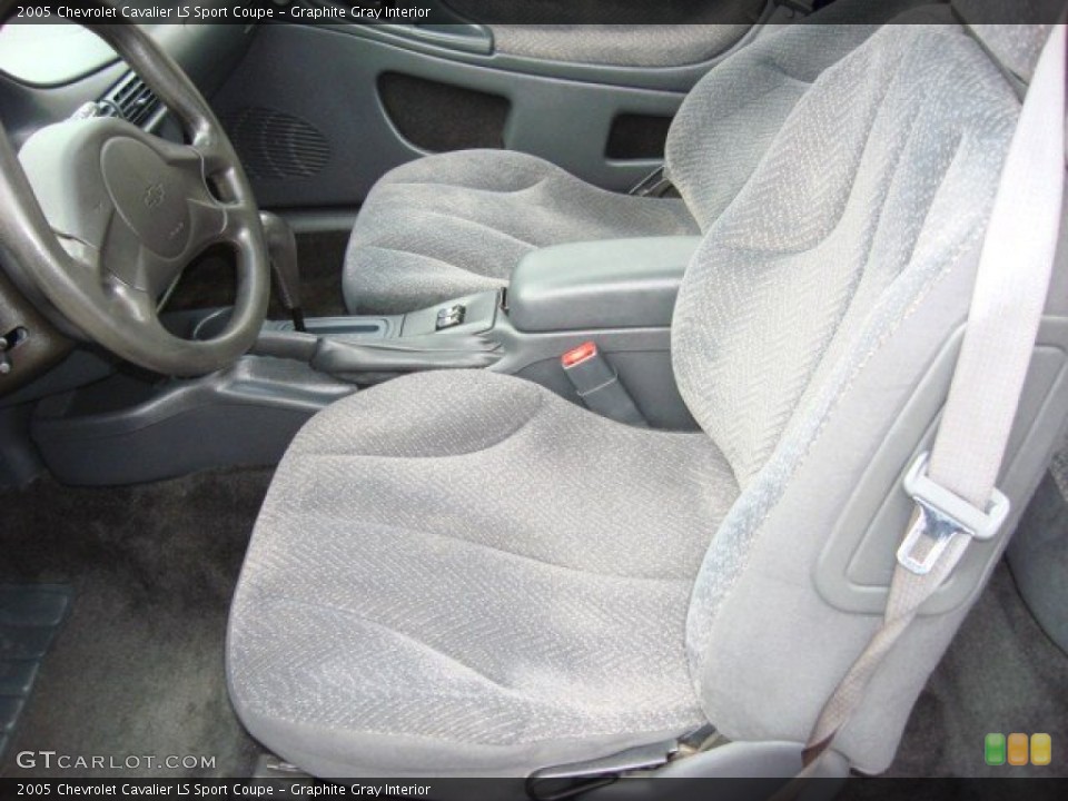 Graphite Gray Interior Photo for the 2005 Chevrolet Cavalier LS Sport Coupe #57239491