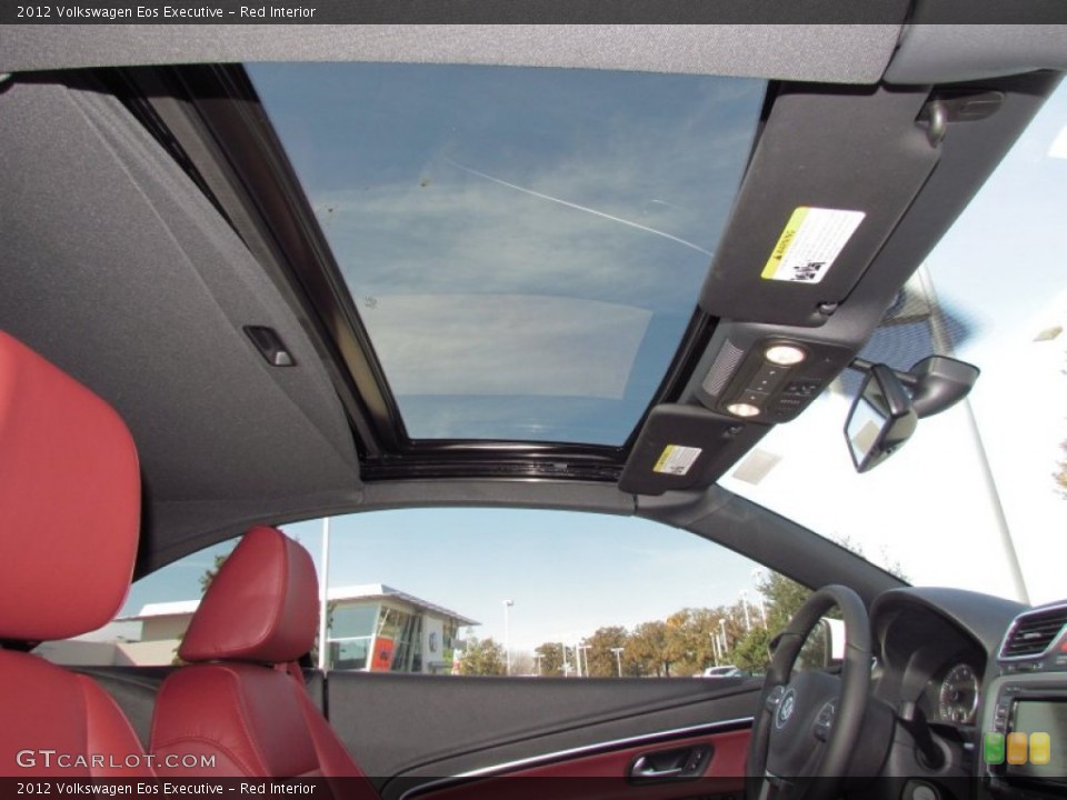 Red Interior Photo for the 2012 Volkswagen Eos Executive #57251780