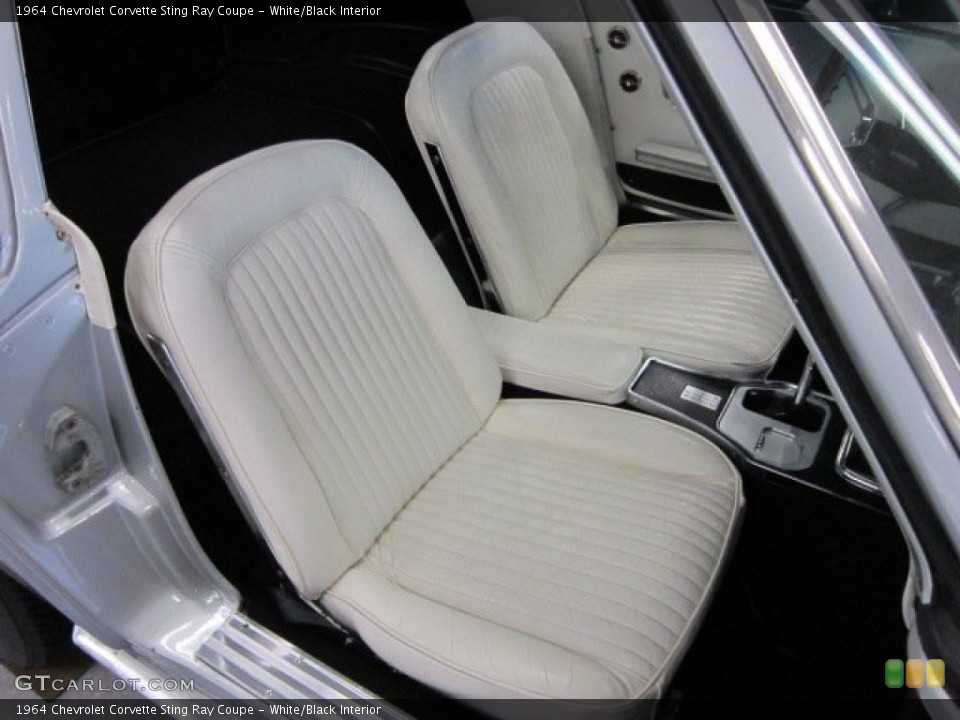 White/Black Interior Photo for the 1964 Chevrolet Corvette Sting Ray Coupe #57257108