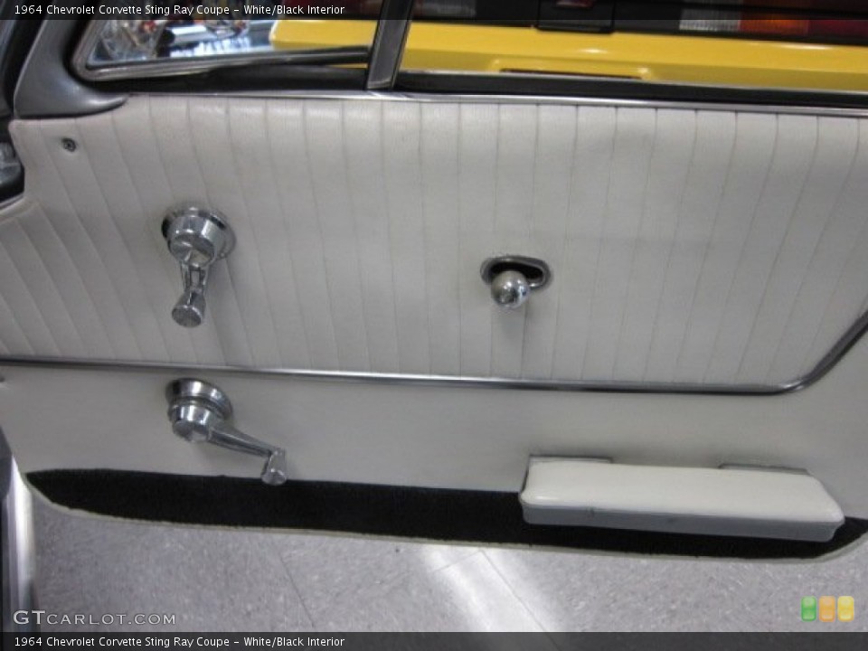 White/Black Interior Door Panel for the 1964 Chevrolet Corvette Sting Ray Coupe #57257114