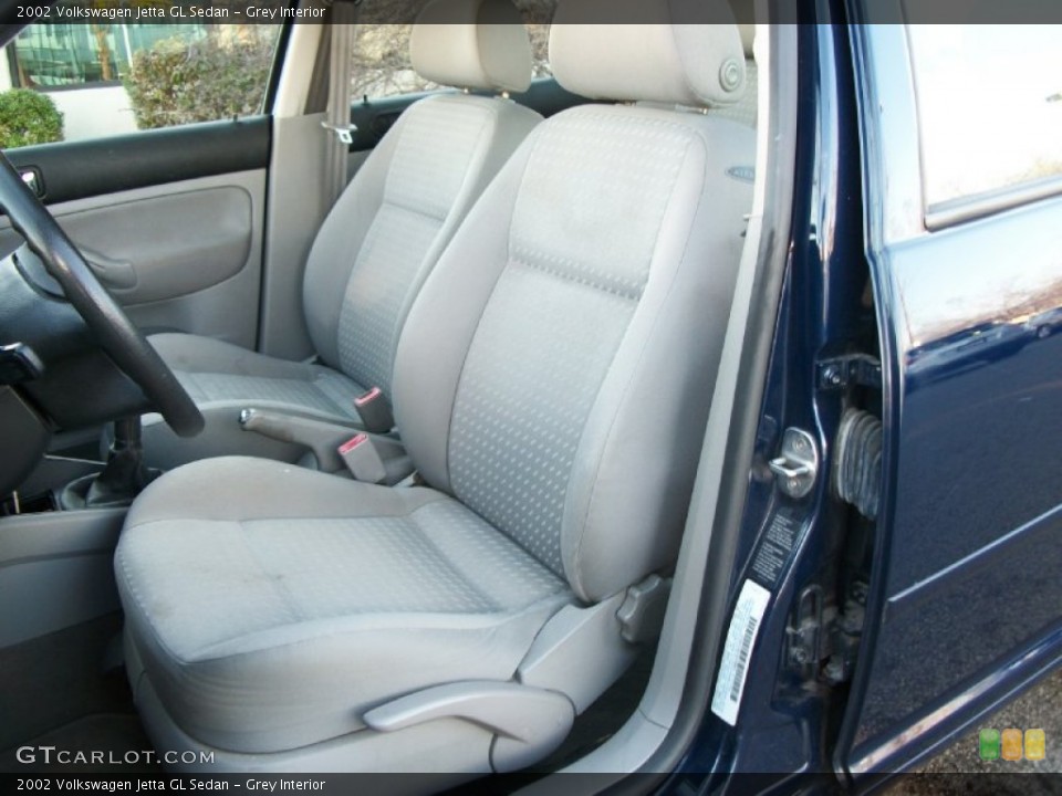 Grey 2002 Volkswagen Jetta Interiors