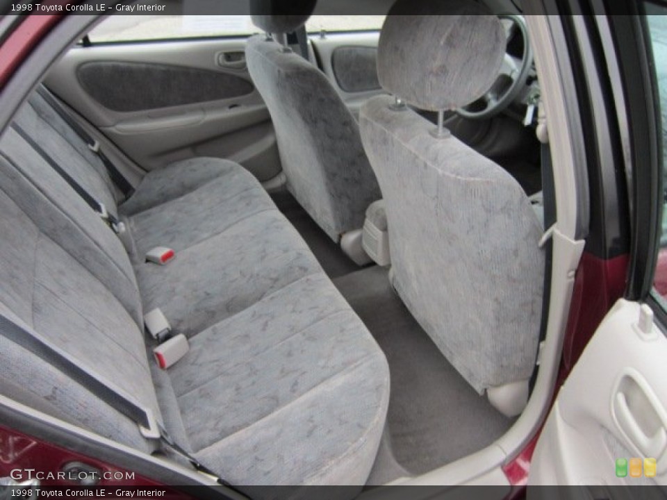 Gray Interior Photo for the 1998 Toyota Corolla LE #57259706