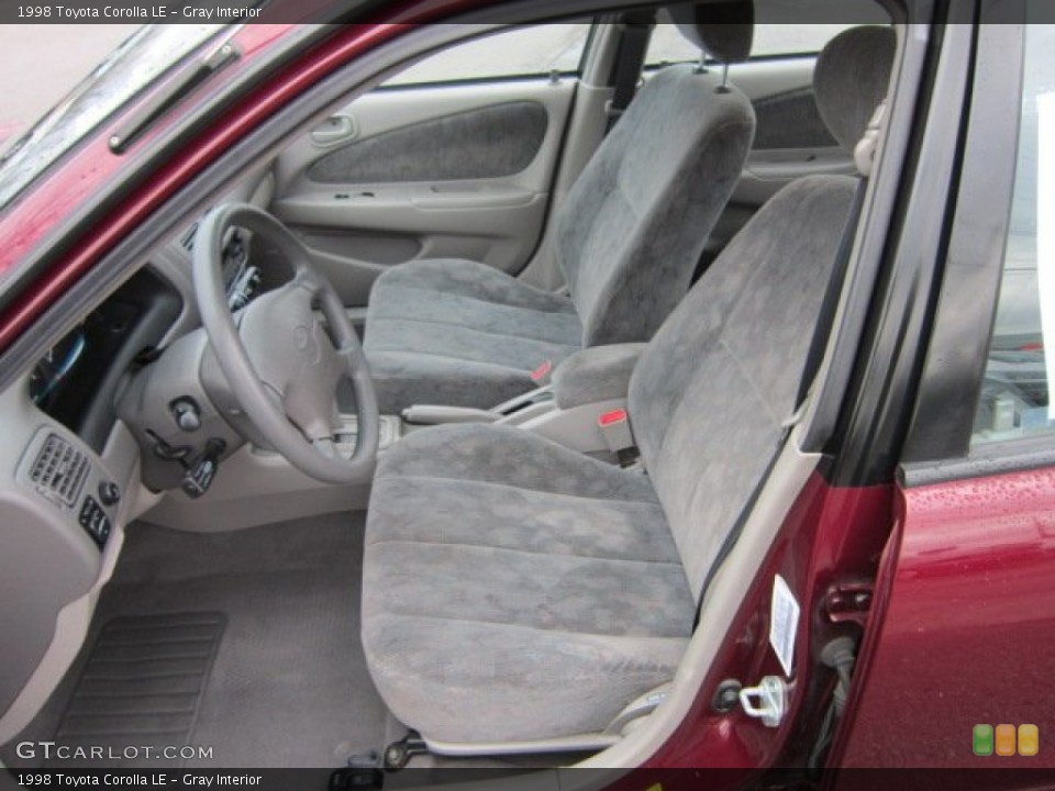 Gray Interior Photo for the 1998 Toyota Corolla LE #57259744