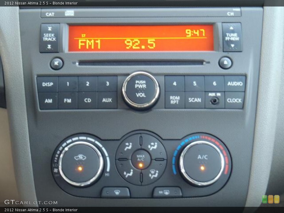 Blonde Interior Controls for the 2012 Nissan Altima 2.5 S #57263201