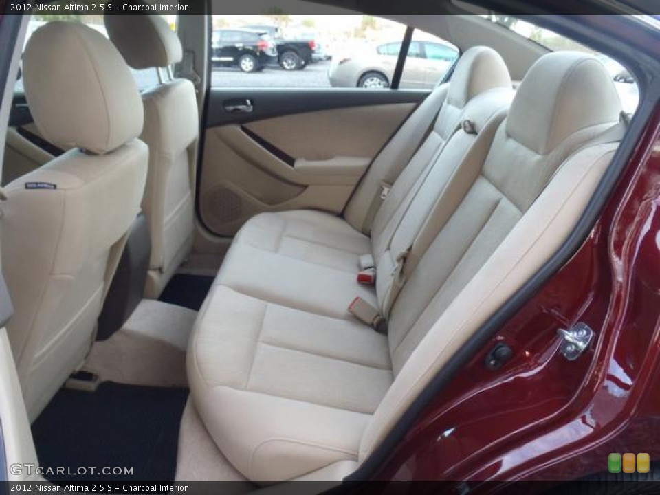 Charcoal Interior Photo for the 2012 Nissan Altima 2.5 S #57263747